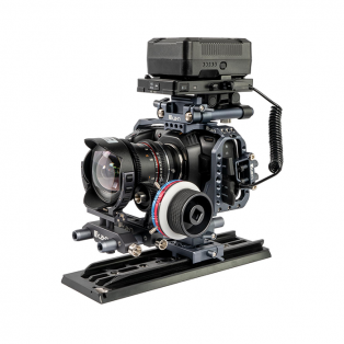 Camera rig with v-mount battery solution - Capture Crew Rentals